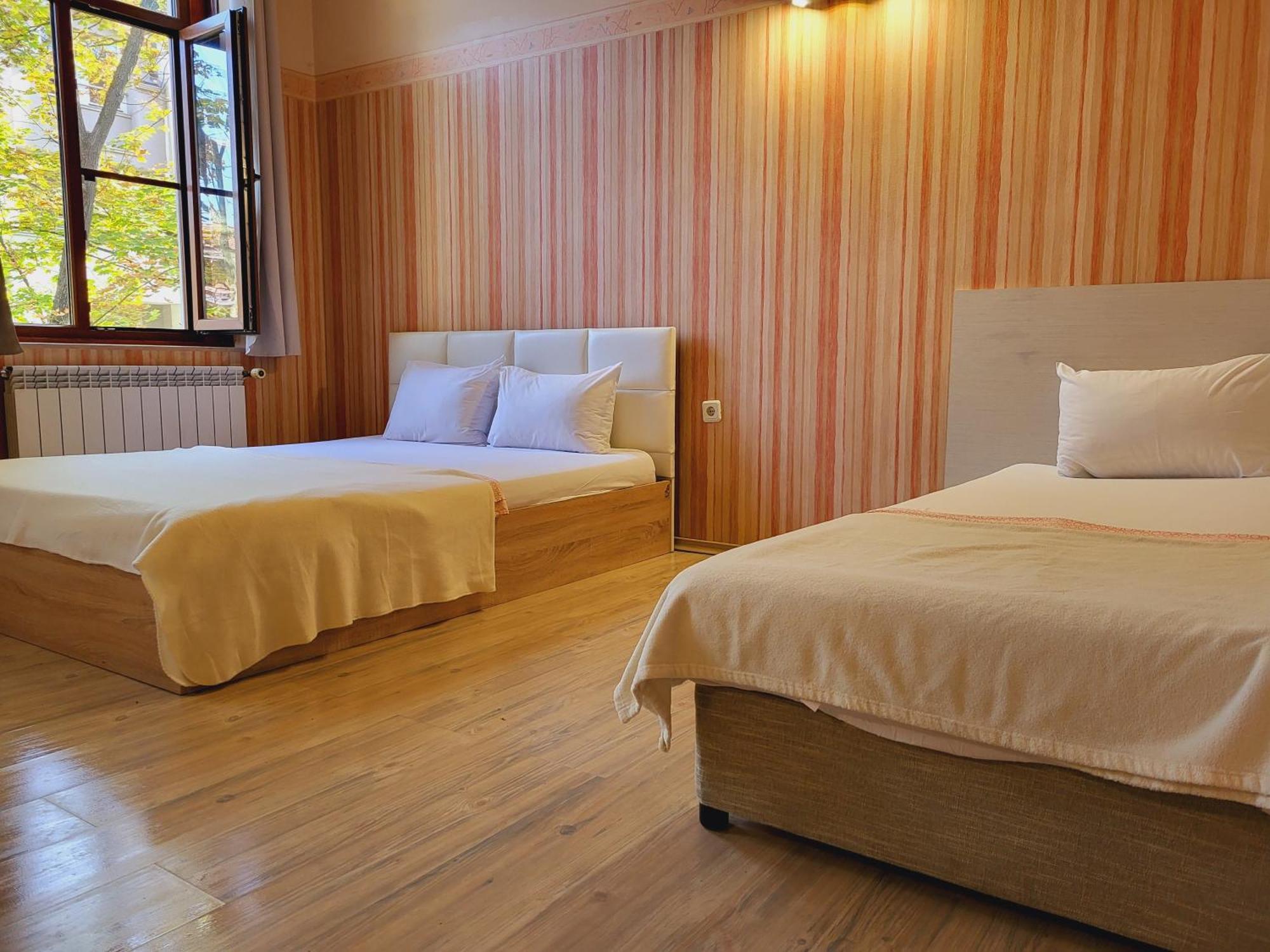 Roger'S Hotel Русе Экстерьер фото